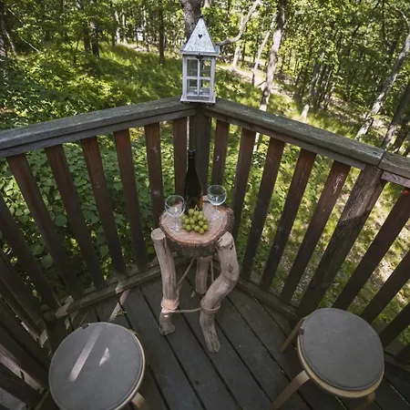Kamp alanı Tree House U Mravence