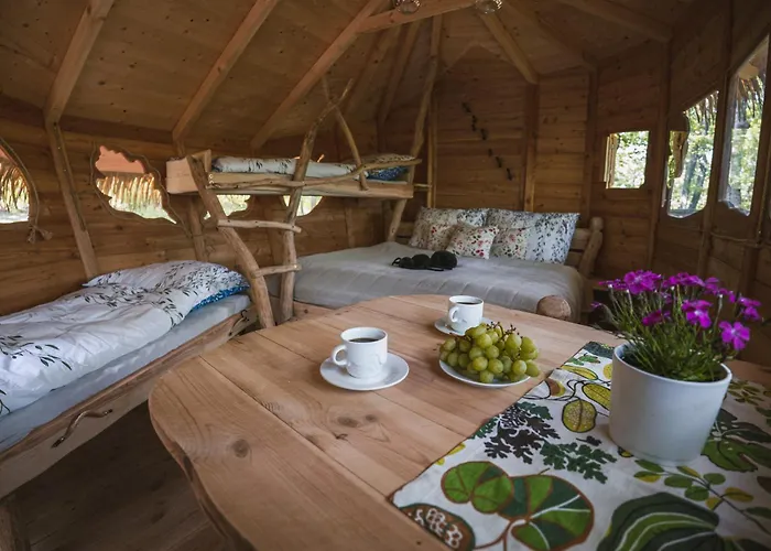 Tree House U Mravence * Jinacovice