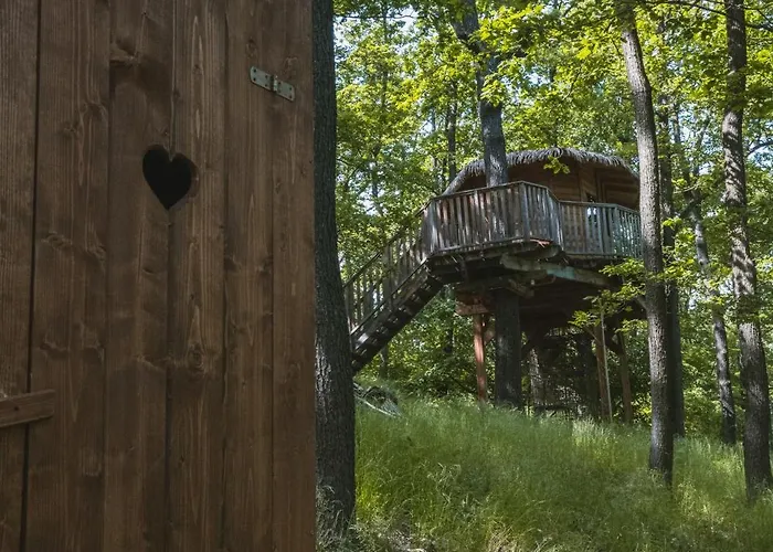 Tree House U Mravence Jinacovice